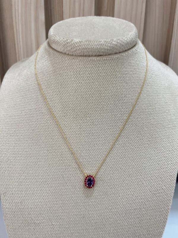 Cadena piedra morada plata 925