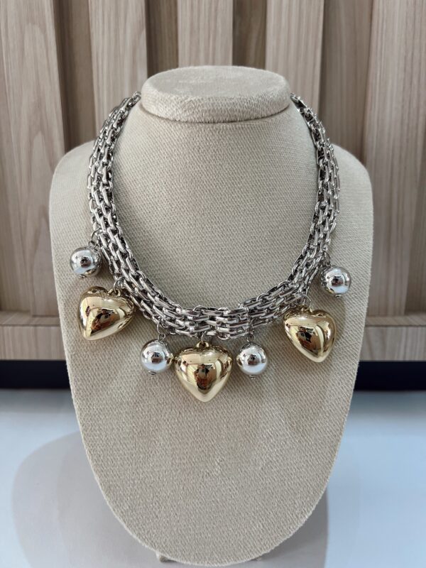 Collar multi corazón