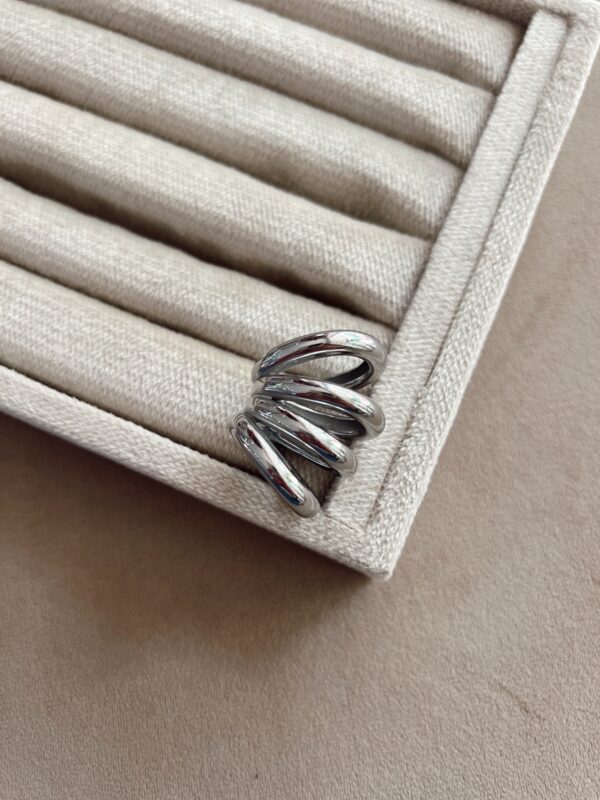 Earcuff grande plateado - Imagen 2