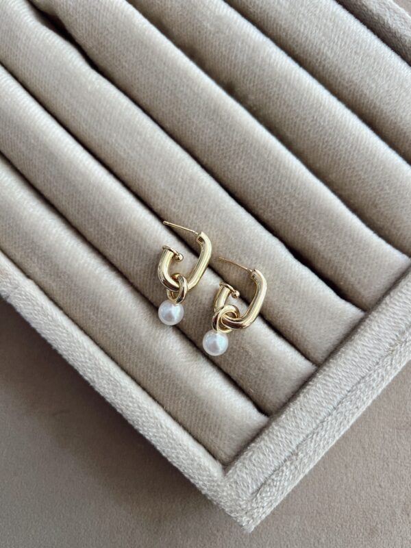 Argollas gold y perla