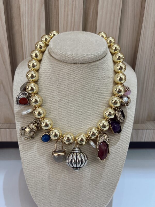Collar mystic